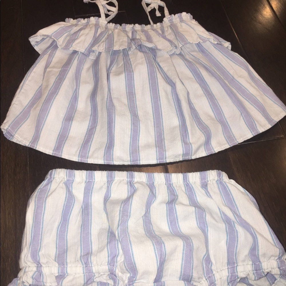 Two piece outfit, so sweet on